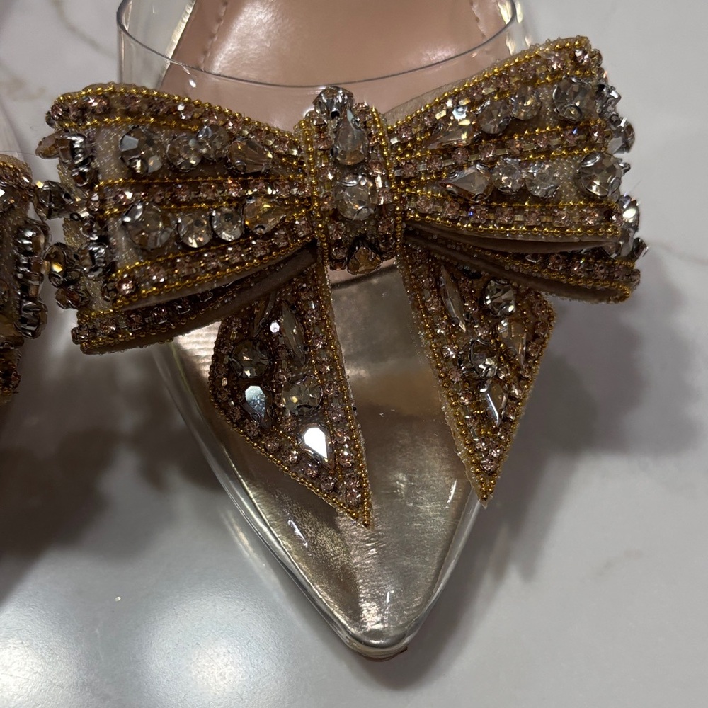 Crystal Bow Clear Mule in Gold - Picture 4 of 15